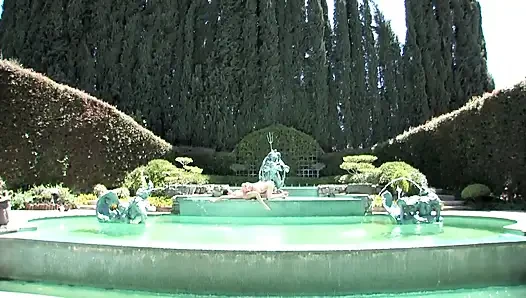 Blonde milf who likes to be fucked by two big cocks ...