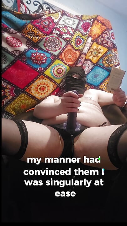 Crossdresser čitanje i striptiz