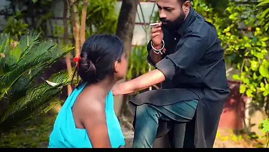 Desi girl ko malik ne jabbar dasti bur me ungali daal diya