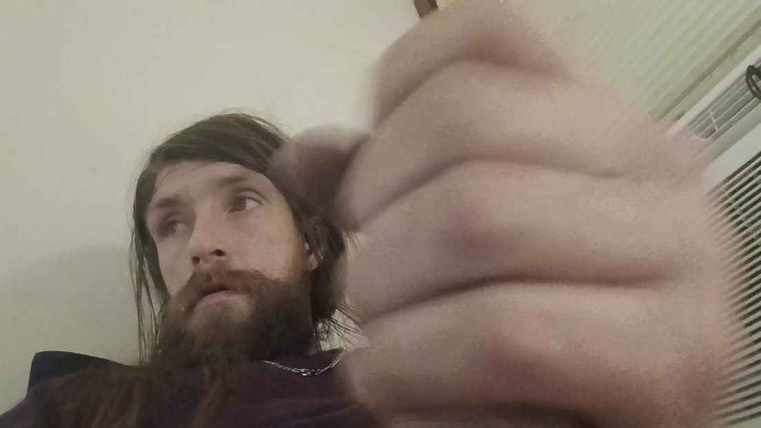 自分自身と遊んでいる