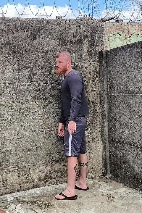 外でクマとヤッて、あの野郎の尻を搾り取った