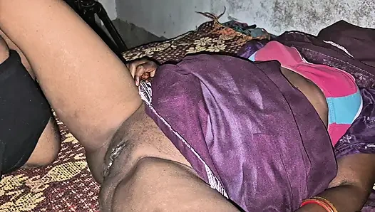 Tante India dientot habis-habisan sama kontol besar suaminya