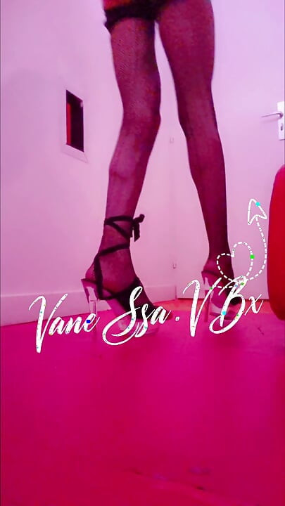Putkenveisto Pigallessa. Sexshopcin L'annexe Du Sexodrme Paris Vanessabitchx