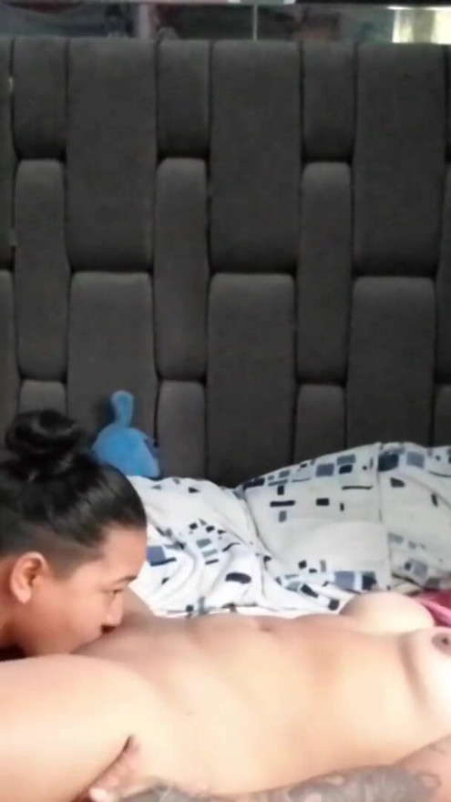I've been alone for two weeks now, I can't stand the urge to fuck I'll be unfaithful to my husband with another woman | Clip 2