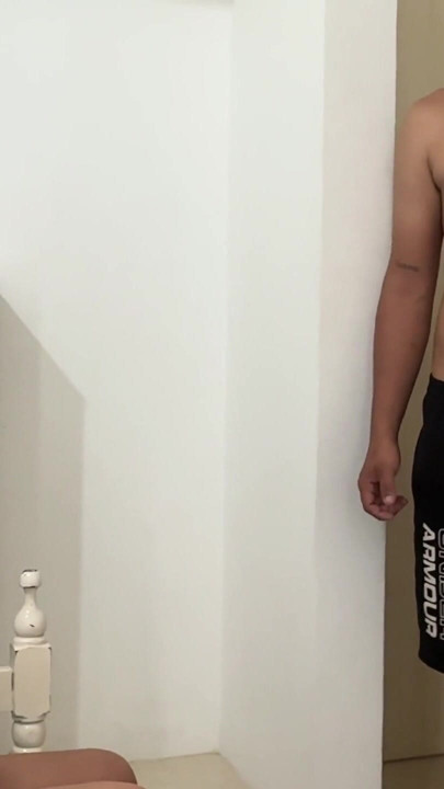 I see my big ass stepsister masturbating with the bed, I decide to help her lower the horniness with a hard fuck. | Clip 1