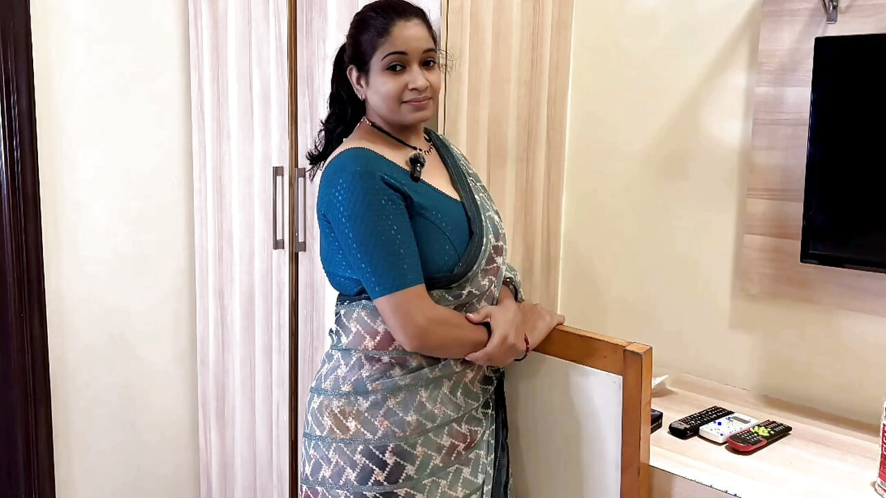 Bhabhi ji živi u novom stanu poklonio susjedu Devar ji, prvi put xxx video na hindskom audio