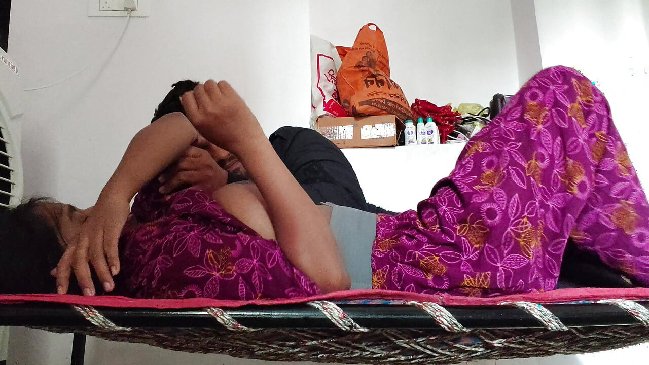 Gav ki ladki aaur pados ka ladka purane ghar me sex kar rahe he - desi girl xxx video hindi.