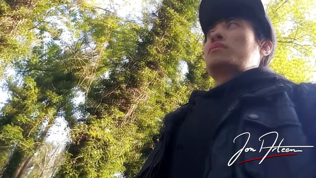 Gay boy Jon Arteen freeballing showing his dick and naked ass outdoor