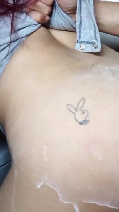 Den fyller mig helt med mjölk | Klipp 1