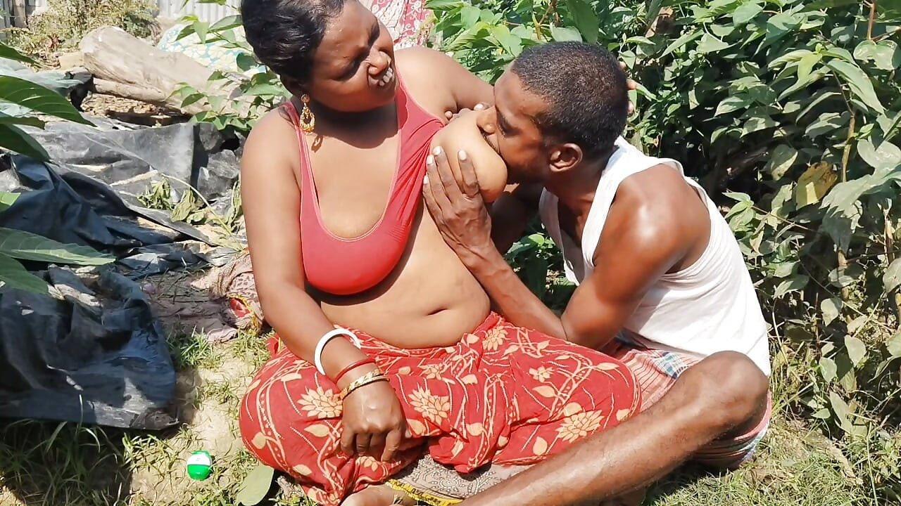 インドのホットな妻、ハードコアセックス、大きなアスセックス