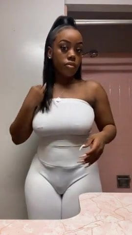 Ebony in White Spandex – Cameltoe and Tits