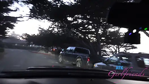 Imani ile okyanus gezisine devam edersen o sana tam bir elle muamele, ayakla muamele ve sakso çekiyor, seninle bitiyor