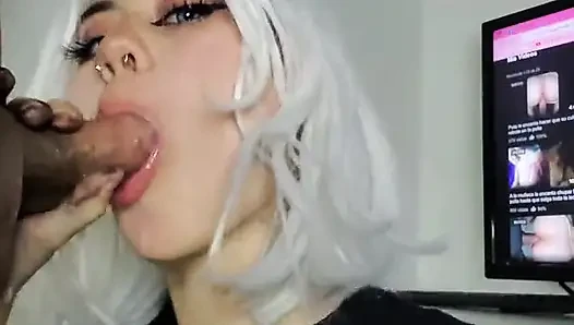Während die Familie versammelt war, gab ich ihm einen leckeren Blowjob.