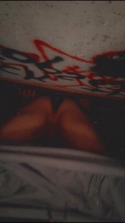 Pokazujem kakva sam online kurva