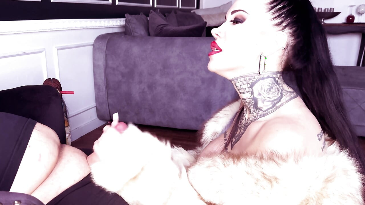 Blowjob with fur and smoker