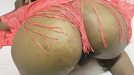 Kamu jilat pantat atau memekmu duluan!