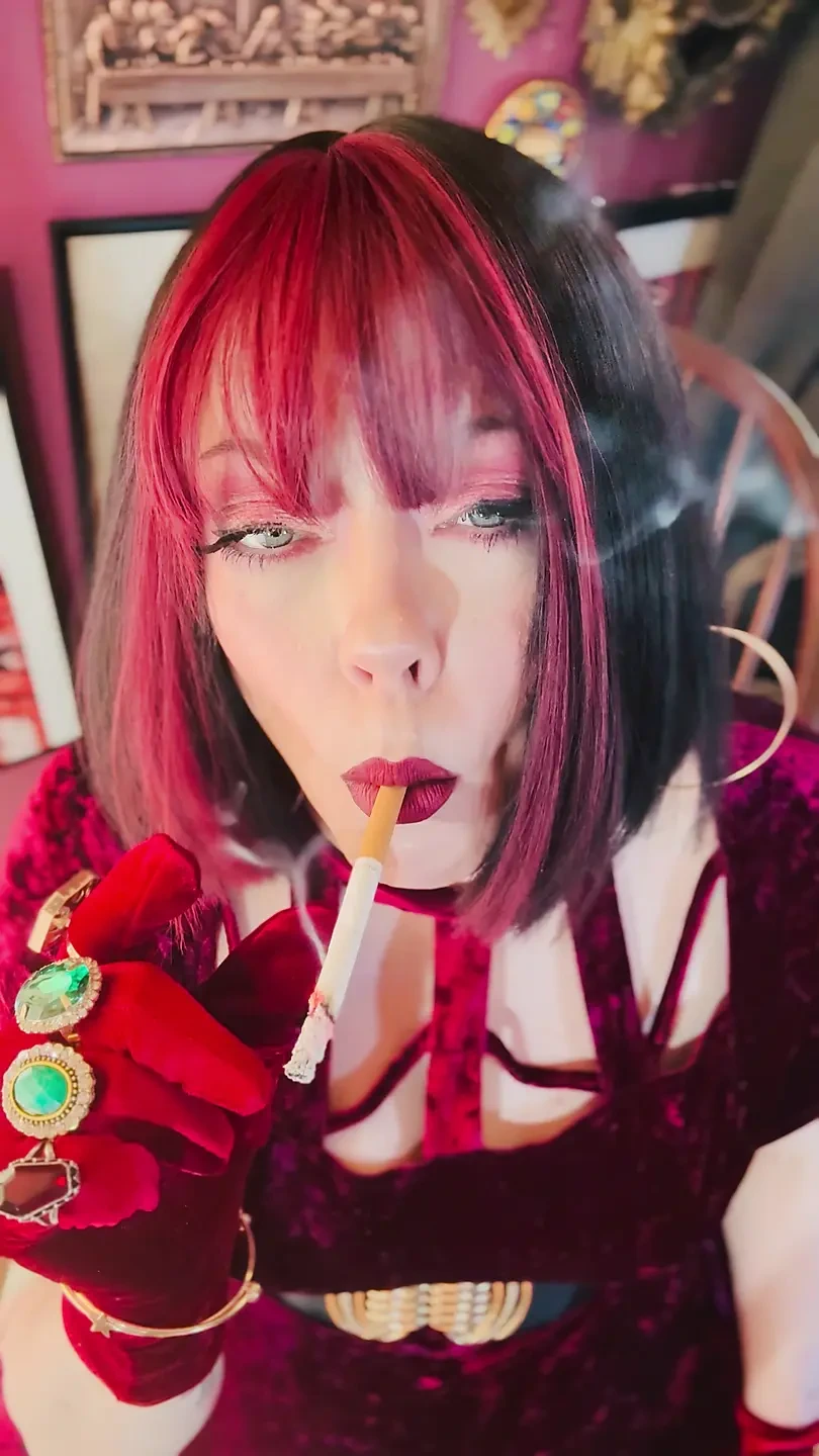 Velvet & Cigarettes! Tina Snua Chain Smoking 2 Cork 100 Cigarettes - Drifting OMI OME Snap Inhales Smoker