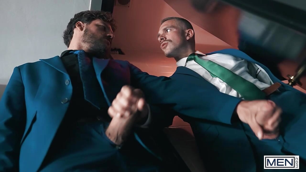 MEN - Samuel Hodecker Gets Seduced By Apolo Adrii In The Bathroom For Steamy Sucking, Rimming, And Fucking