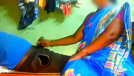 Indian housewife aunty blowjop