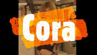 Cora ... красивое транссексуальное производство транссексуалов