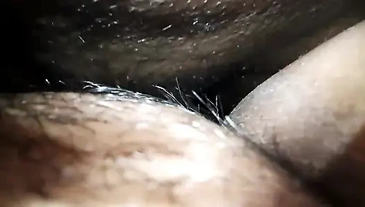 Seks pertama kali dengan bhabhi