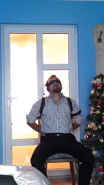 Daeros in your Santa is next to you