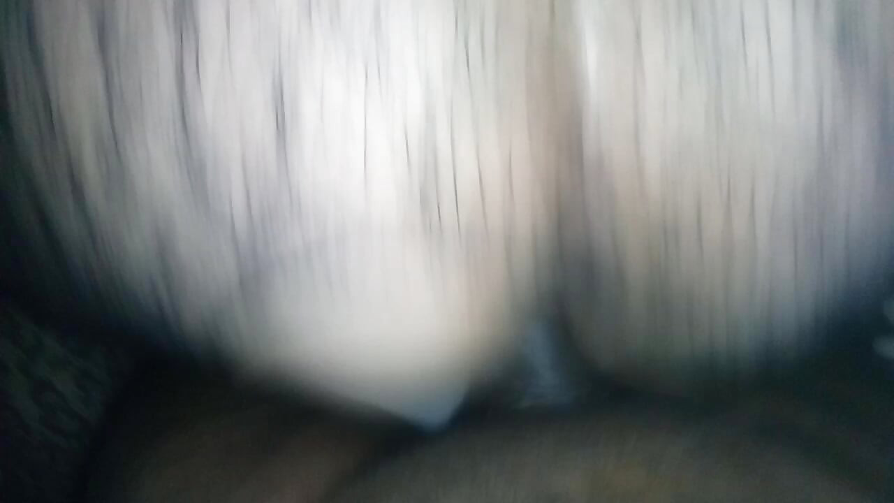 PAWG in fishnet takes backshots