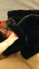 A quick rub with my fur blanket