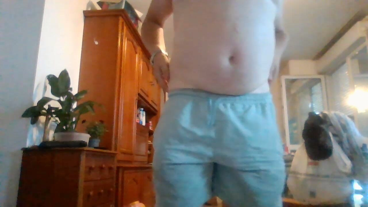 naked at the apartment