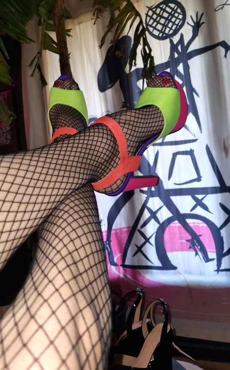 HeeLs FLuo🌈Pink Purple Yellow Orange, Black Fishnet.. GUERLAiN PariS⁹¹ VaneSsaBiTCHx