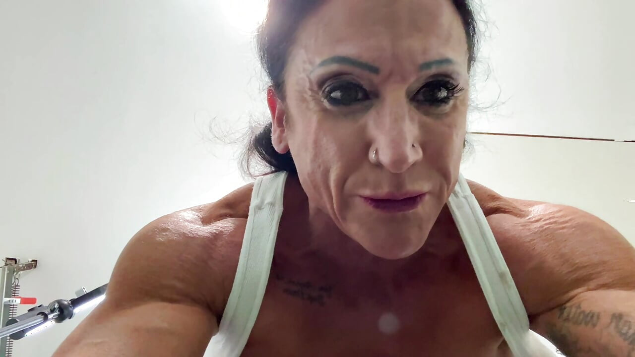 Cuck Vitamin Overdose:kandys Post Consumption Muscle Power