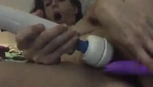Bana o yarağı ver bebeğim!!