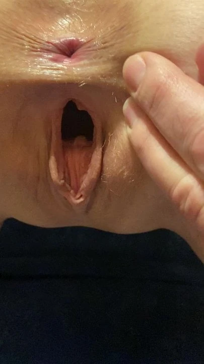 My big gaping pussy hole