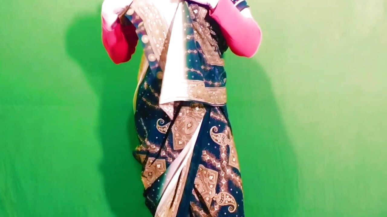 Indian Desi village Hot bhabhi