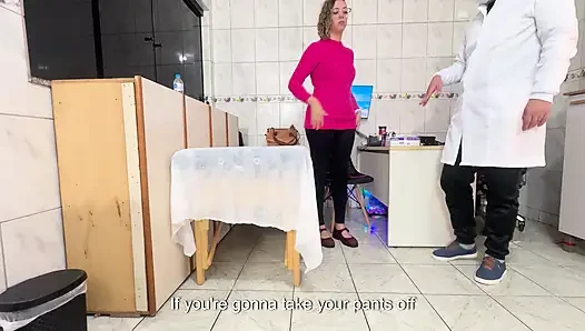 Der Arzt schlug vor, es wäre besser, mehr analsex zu haben und einen Plug zu benutzen.