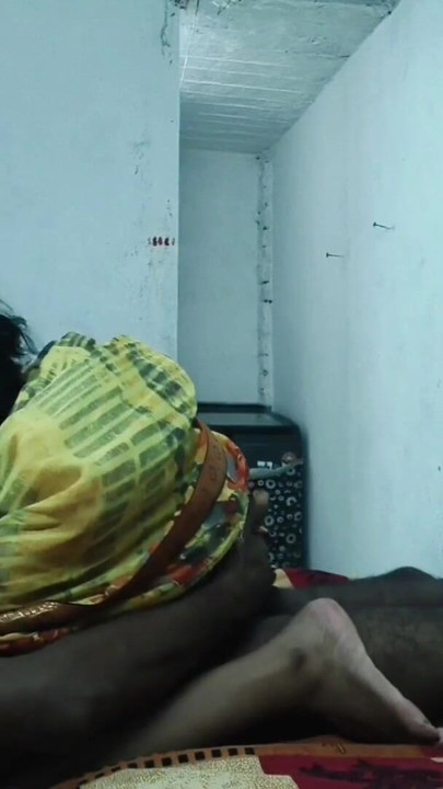 Season 345. Bhabhi fuck in Sarees | Clip 2
