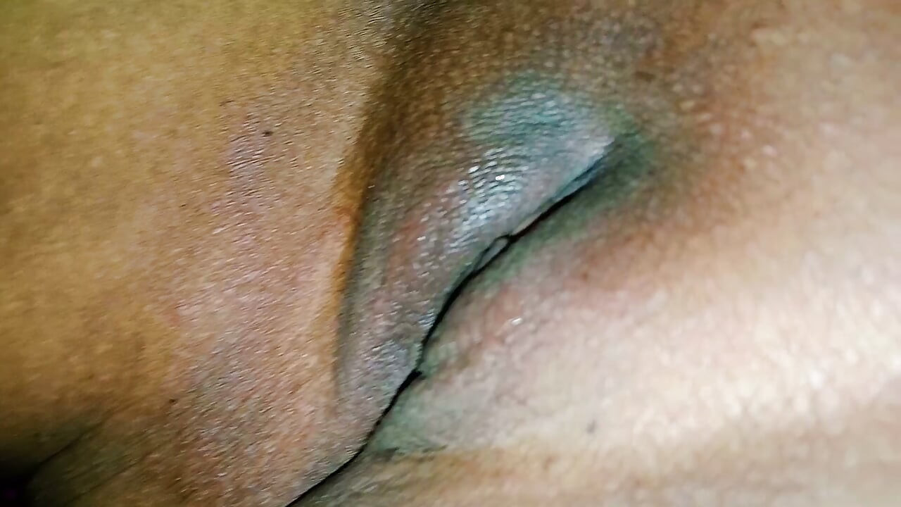 I licked and swelled up the village girl's pussy, and fucked her really hard.