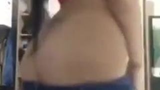 Scandale d&#39;une danseuse du ventre libanaise 2