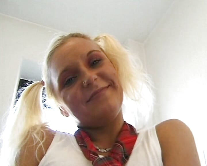Hot German Teens Fingering and Sucking Dick Vintage Movie