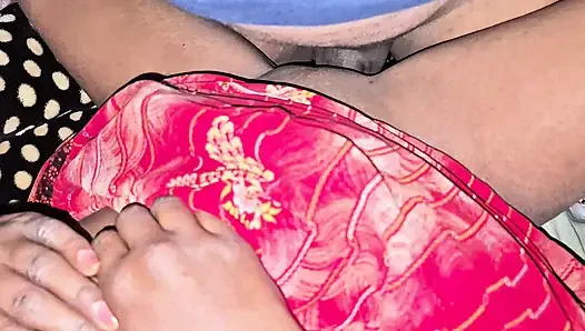 Indischer desi-schwägerin sex im schlafzimmer um mitternacht