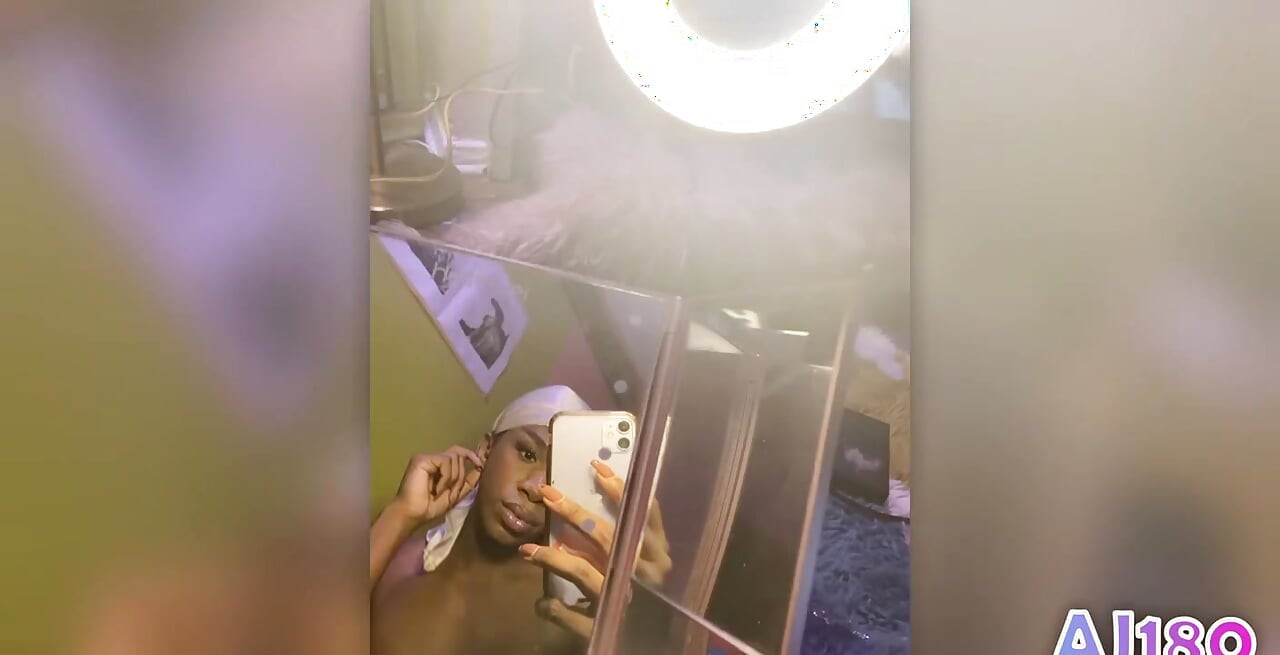 Dirty Call Cumshot I was doing a show, when this guy wanted a private during the session