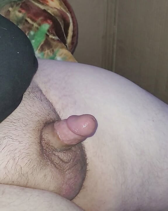 Playing with small cock (unedited)