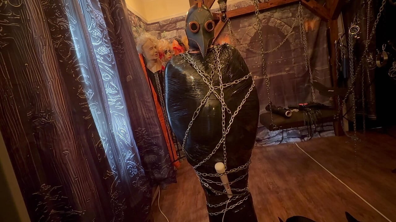 Part 1 :- Domina Satana & Bag Man pallets wrap and chains.