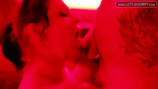 Gadis hot nyepong kontol sampai dicrot setelah nyepong dan ngentot kontol habis-habisan