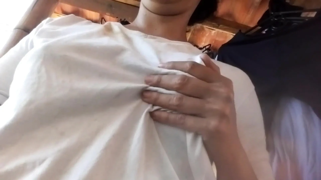 Britanny Has a Squirt in the Patio of Her House