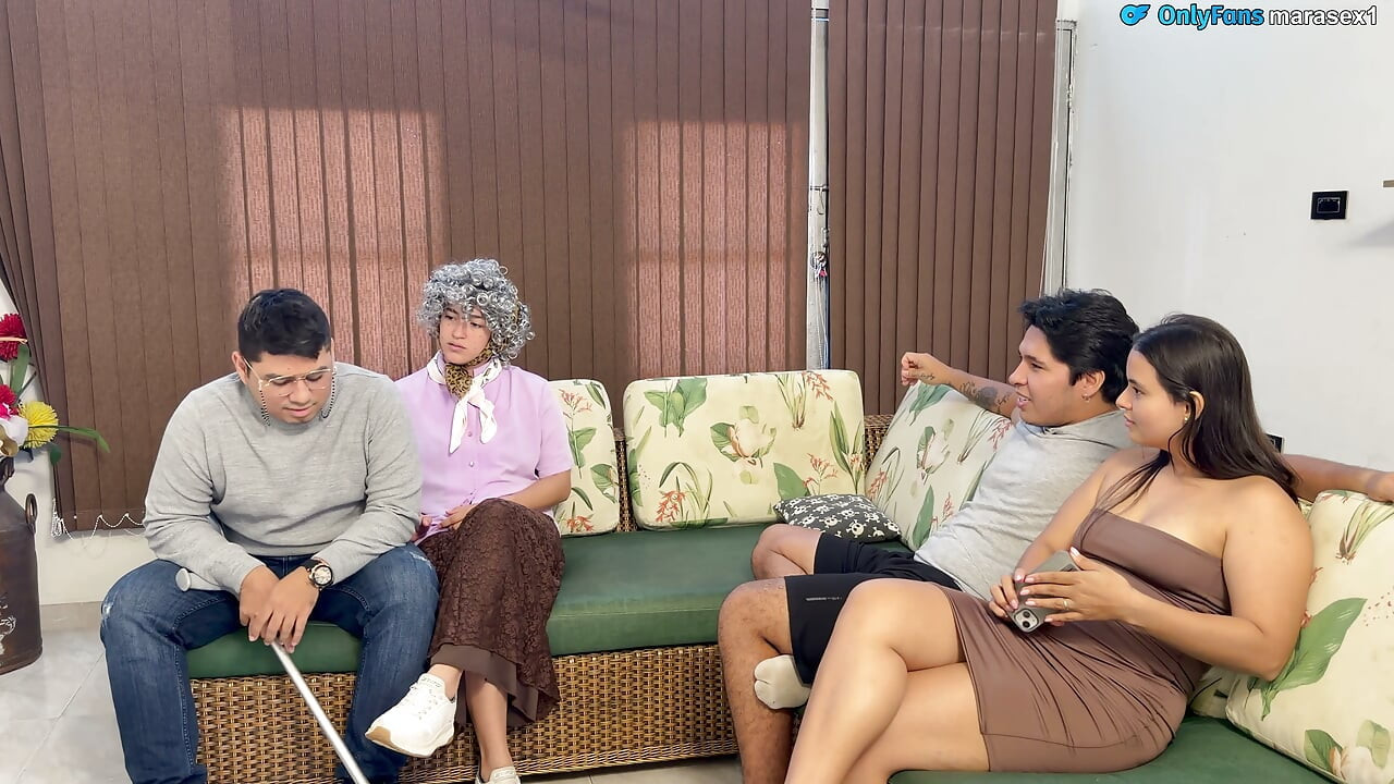 Unexpected visit and I end up fucking grandpa in front of my boyfriend