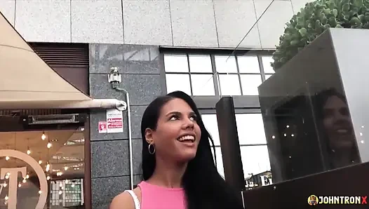 Johntronx - aku ngentot gadis latina paling aduhai di dunia