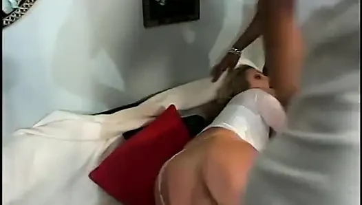 Gangstas çift takım beyaz kız sert sikiş