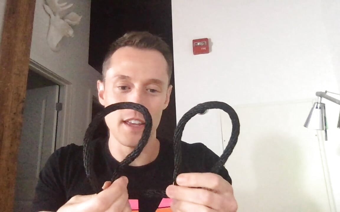 Tied up - Part I Chat
