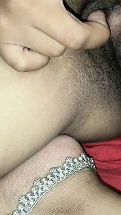 Nisha bhabhi ki kunwari chut ki sexy video dekhe | Clip 1